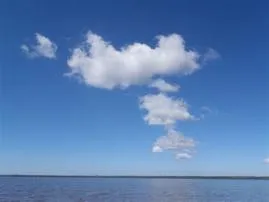 Are clouds 100 water?