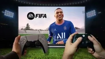 Can different versions of fifa play together?