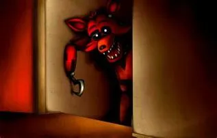 How do you handle foxy in fnaf 1?