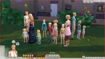 Can you have two households in sims 4?