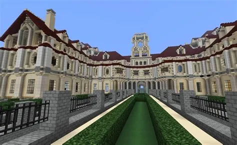 What types of mansions are there in minecraft