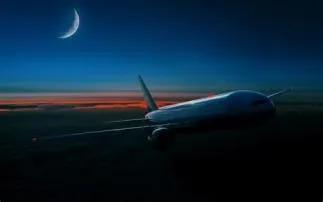 Why don t planes fly at night?