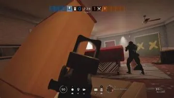 How do you play with friends on r6?