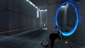 Does portal 2 have local co-op switch?