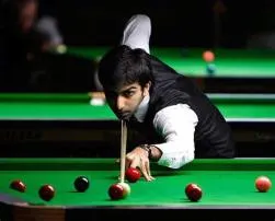 How many people play snooker in india?