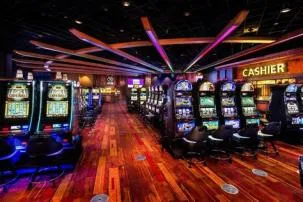 How big is slot machine industry?