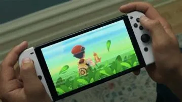 Can you play switch oled games on old switch?