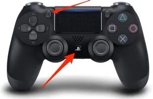How do you connect two controllers to ps4 multiplayer?