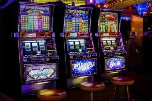 What is the winning percentage for casino slots?