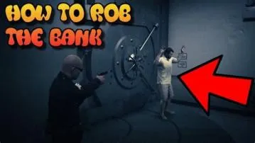 Can i rob banks in gta 5 story mode?