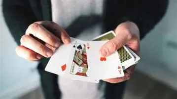 What is the robber 7 card rule?