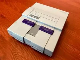 Can i plug an snes classic into laptop?
