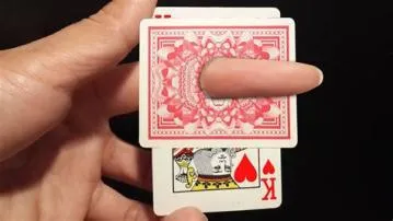 What type of cards are best for magic tricks?