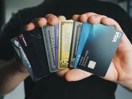 How many credit cards should a 23 year old have?