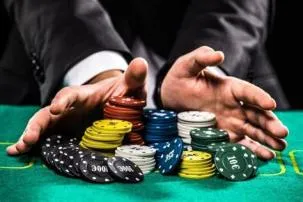 What is the success rate of a pro gambler?