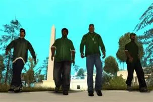 Who is the rival of the grove street families?