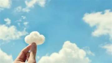 Can anyone touch a cloud?