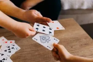 What is 3 cards game called?