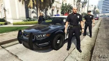 How do you get rid of police in gta 5 story mode?