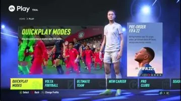 How many friends can play in fifa 22?