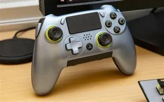 Can you connect a xbox controller to a ps4?