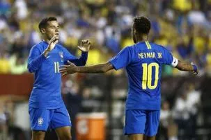 Why did neymar get a yellow card?