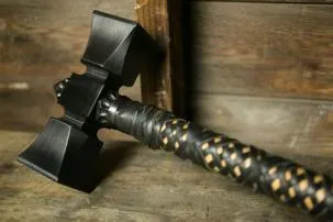 Did vikings use warhammers?