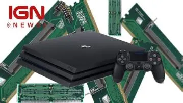 What is the ram of ps4?