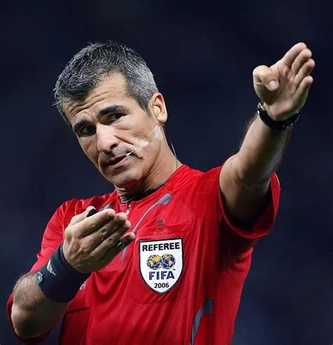 How much do fifa referees get paid for world cup